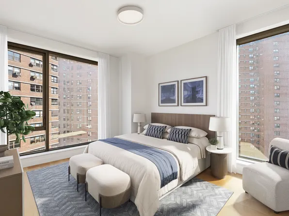 222 East Broadway 4A image 4 of 4