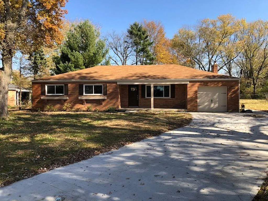 3 bed, 1523 sqft, $2,350 — Photo 1