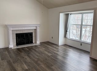 1224 NE Grand Ave, Lees Summit, MO 64086