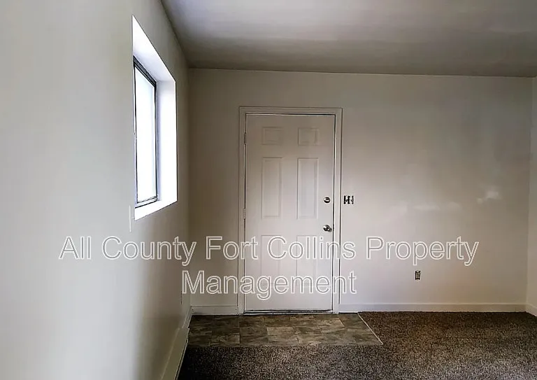 1200 Sugarpine St #B — Photo 3
