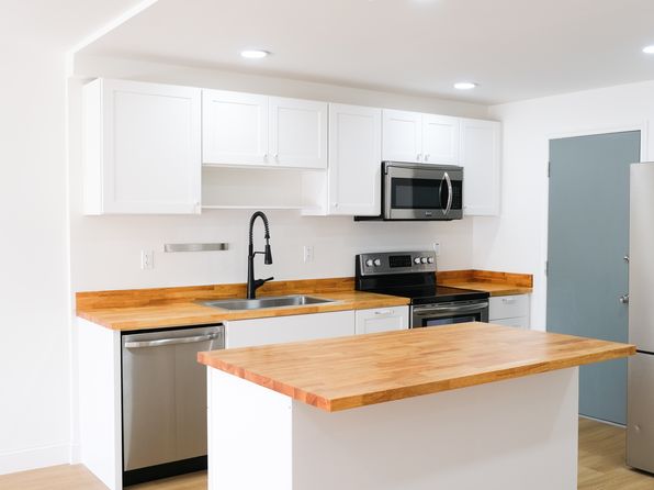 16701 NE 14th Ave APT 109