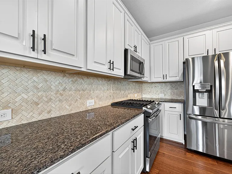 19031 Fulvetta Haven Way — Photo 17