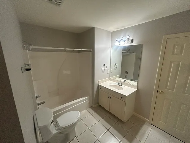314 Greystone Glen Cir — Photo 17