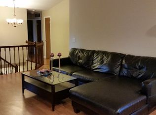 1253 N Wellington Ct N, Buffalo Grove, IL 60089