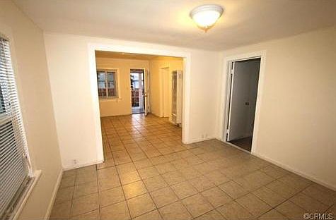 3rd image of 231 1/2 W Olive Ave
