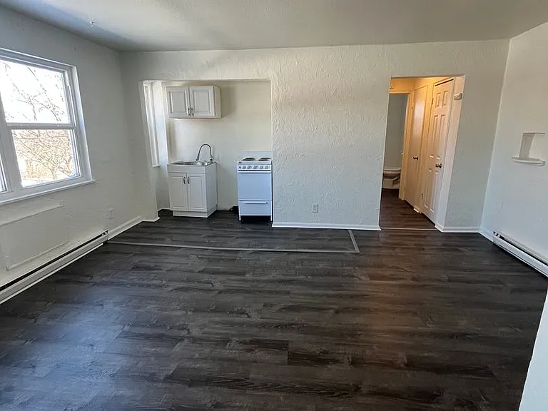 4056 Reading Rd — Photo 17
