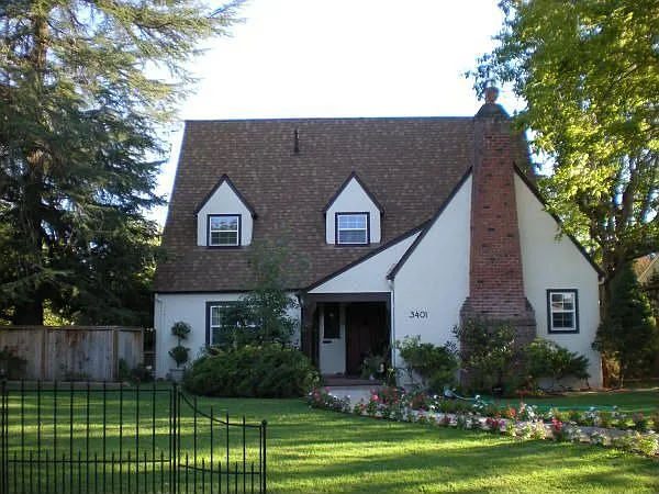 3401 College Ave photo 1