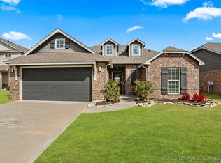 10371 S Nathan St, Jenks, OK 74037