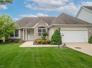 6998 Hepburn Rd, Cleveland, OH 44130