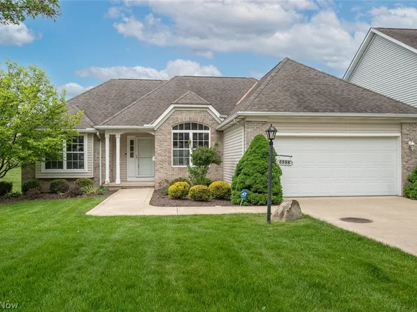 6998 Hepburn Rd, Middleburg Heights, OH 44130