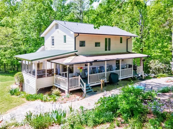 619 McClure Dr, Cumming, GA 30028