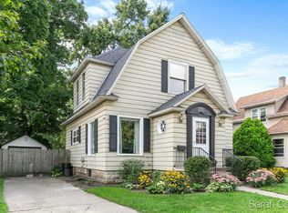 28 South St, Sparta, MI 49345