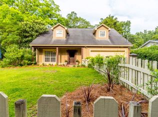 300 S School St, Fairhope, AL 36532
