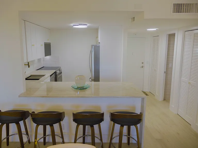 2000 S Ocean Blvd #2P — Photo 7