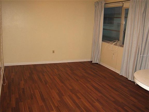5th image of 8460 Orleans