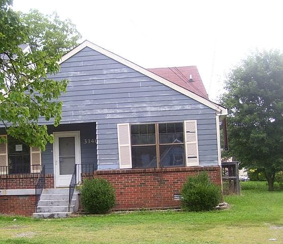 1st image of 3146 E Lake Dr