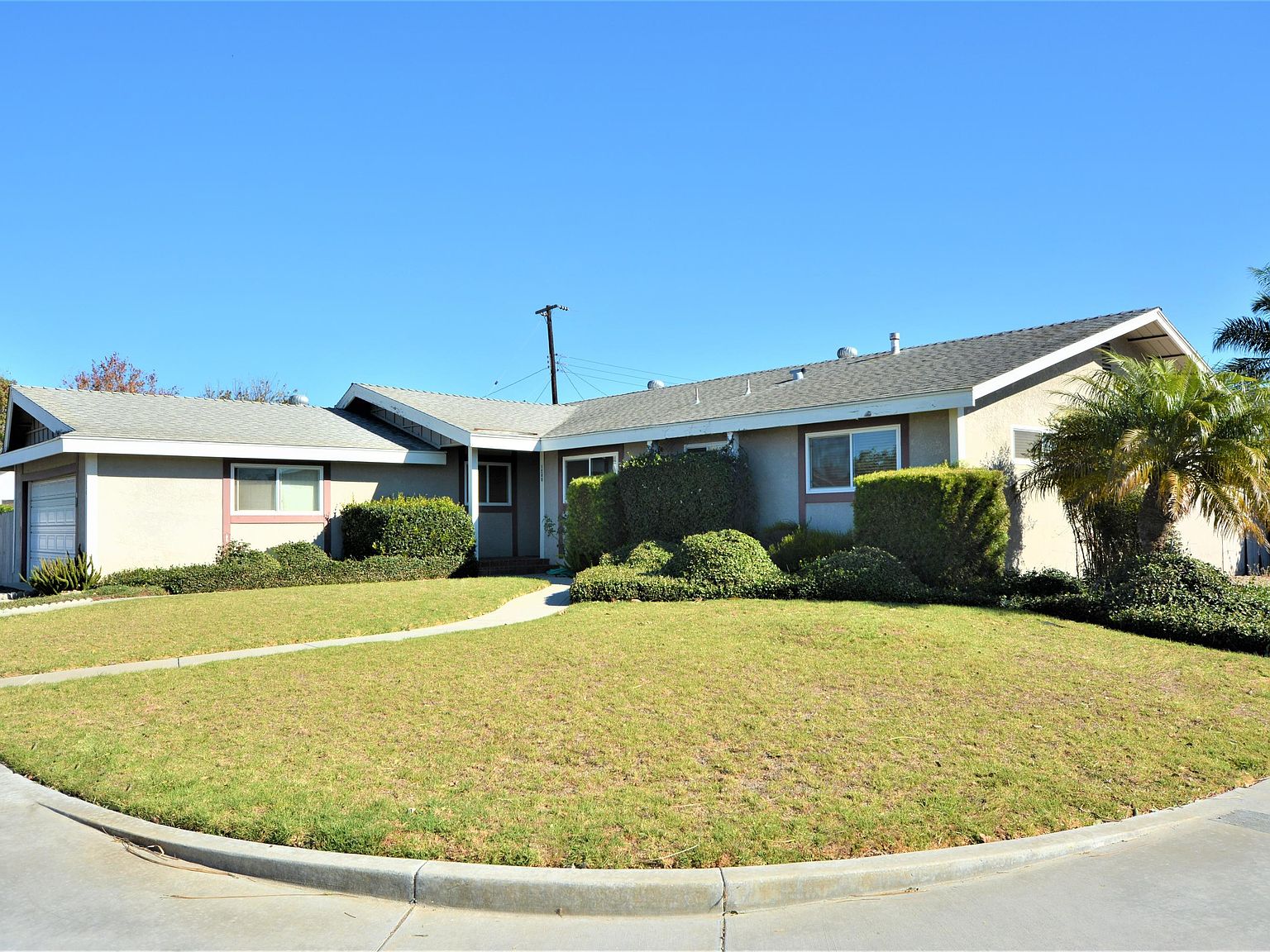 1246 Mobil Ave, Camarillo, CA 93010 Zillow