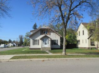 356 1st Ave S, Perham, MN 56573
