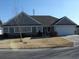 2825 S Viro Ave, Independence, MO 64057
