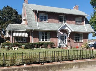415 10th St, Fort Madison, IA