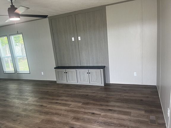 4th image of 106 Bonito Ln