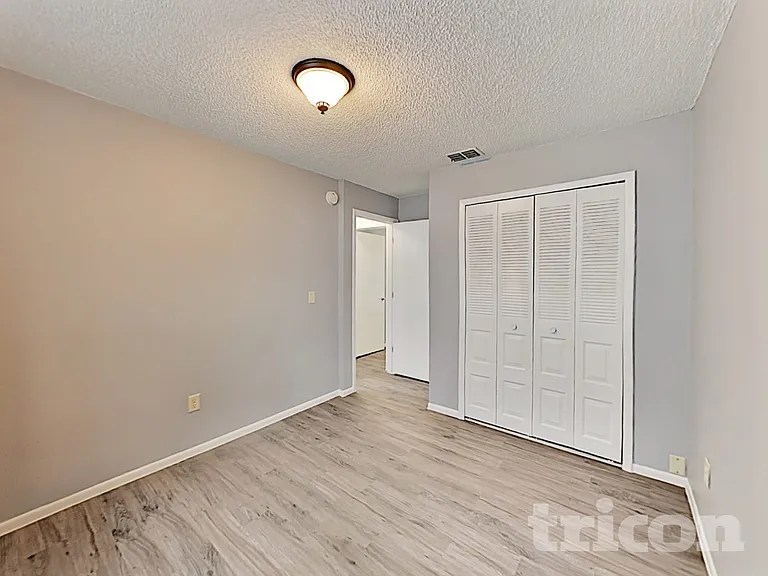 1778 Hazelton Ave — Photo 12