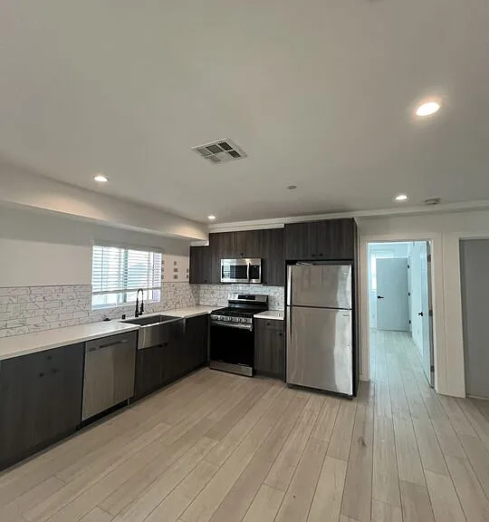 246 N Dillon St #248 — Photo 40