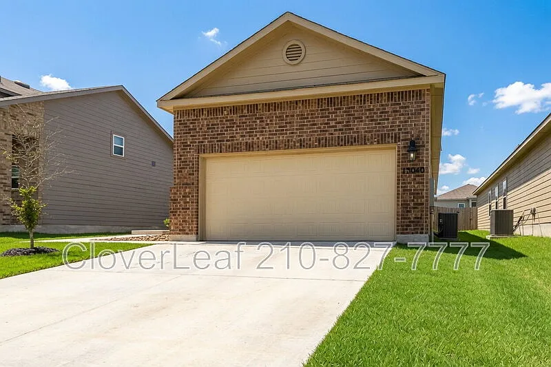 3 bed, 2.0 bath, 1652 sqft, $1,600 — Photo 2