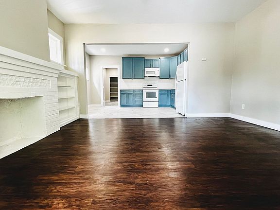 4th image of 1521 NW 22nd St #1523