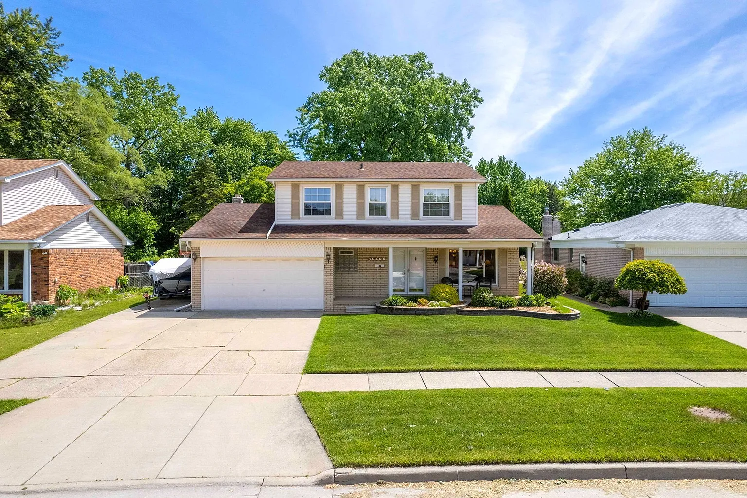 30100 Manor Dr photo 1