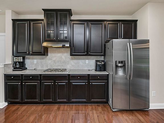 5th image of 1024 Beechfern Cir