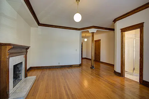 845 W Sheridan Rd #3 Photo 1