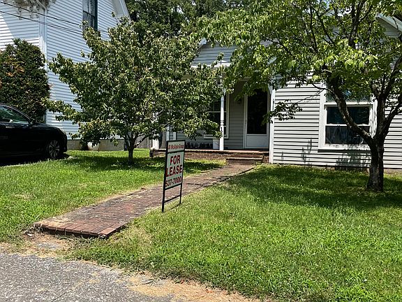 2nd image of 120 E Stephens St