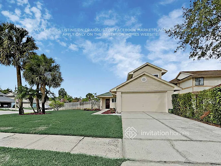 562 Cidermill Pl — Photo 2