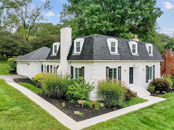 1691 Pinetree Dr, Pittsburgh, PA 15241