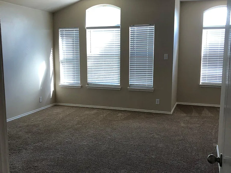 5514 Justin Cv — Photo 14