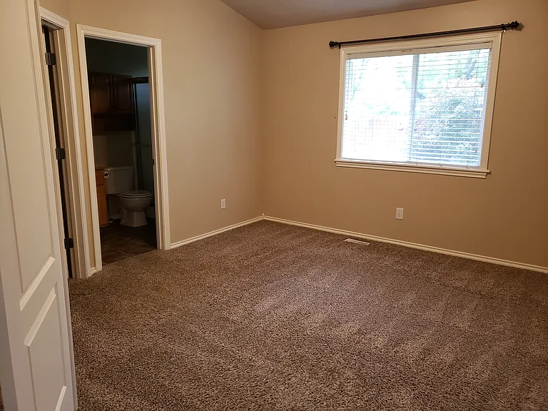 4228 E Stonebridge Dr — Photo 9