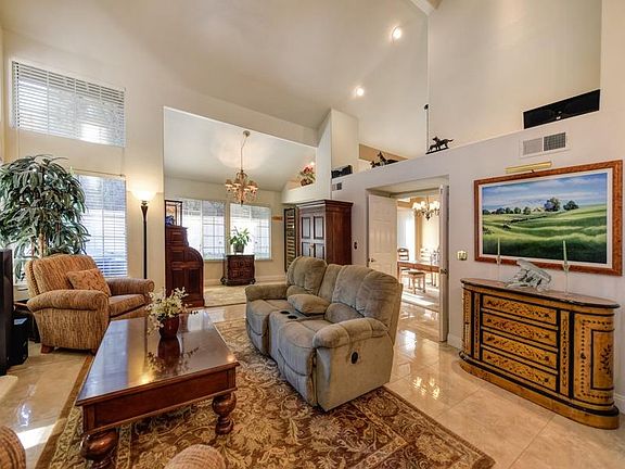 4th image of 103 Marble Canyon Dr