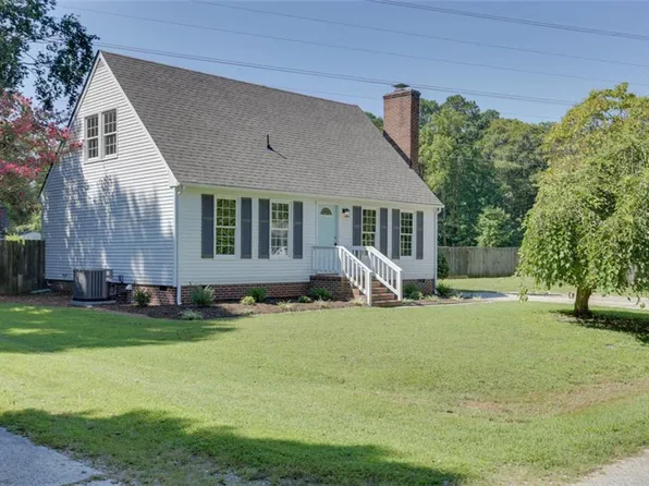 100 Quail Rd, Yorktown, VA 23692