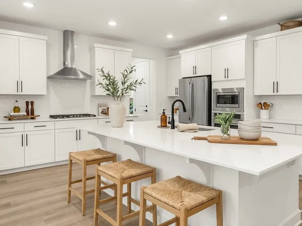 127 E Hill St, Mount Juliet, TN 37122