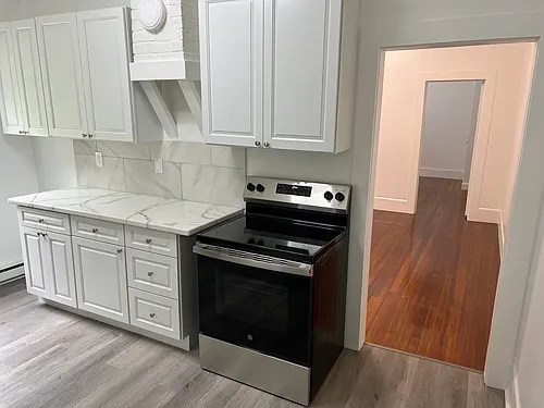 2247 Thomas Jefferson Pkwy #A Photo 1 2247 Thomas Jefferson Pkwy #A Photo 1
