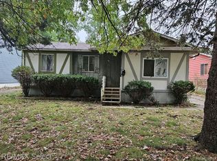 5302 Winsford By Way, Flint, MI 48506