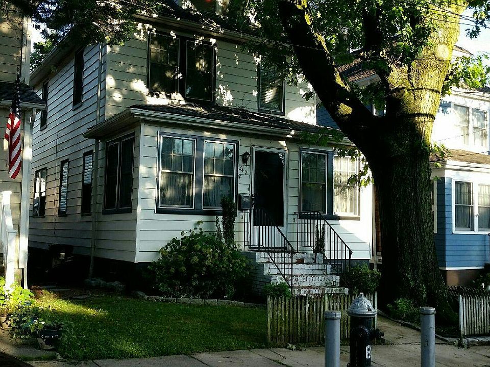 1st image of 342 Sharon Ave