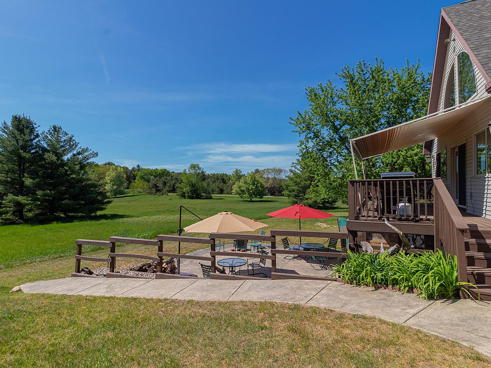 10400 Valley Ct, Stanwood, MI 49346 Zillow