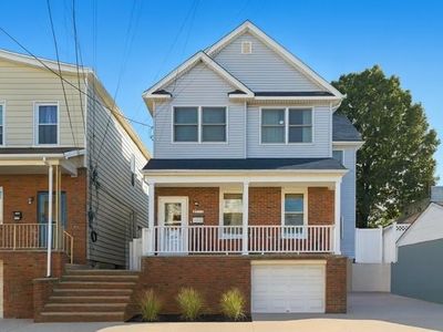 46 W 11th St, Bayonne, NJ, 07002