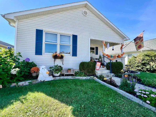 1520 1st St, Bedford, IN 47421