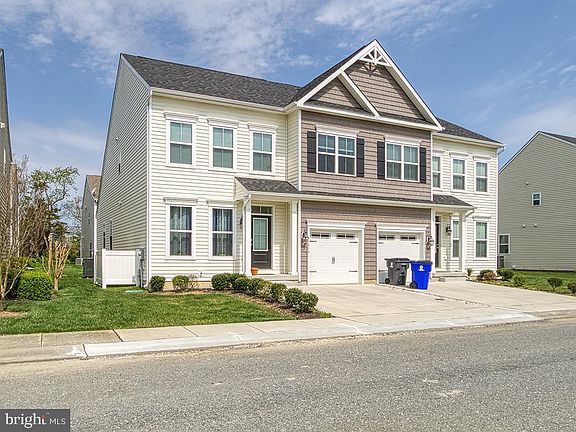 2nd image of 35450 Mercury Dr #52A