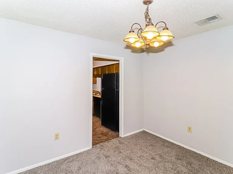 4426 Spring Harbor Dr — Photo 6