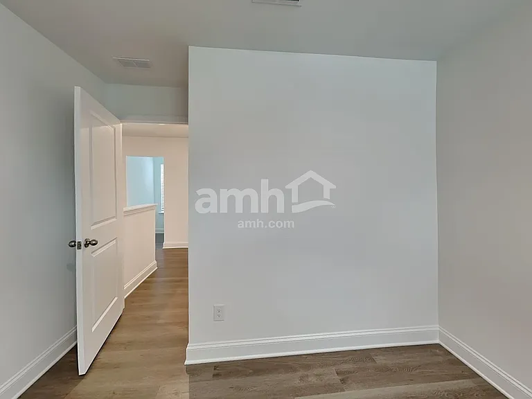 1020 Bevington Dr — Photo 13