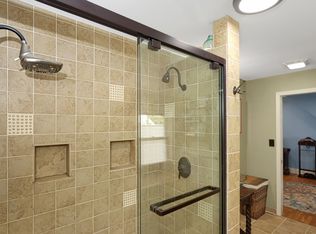 911 Chesapeake Ave, Hampton, VA 23661